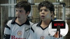La imperdible serie de Netflix que tiene a un protagonista de La sociedad de la nieve.