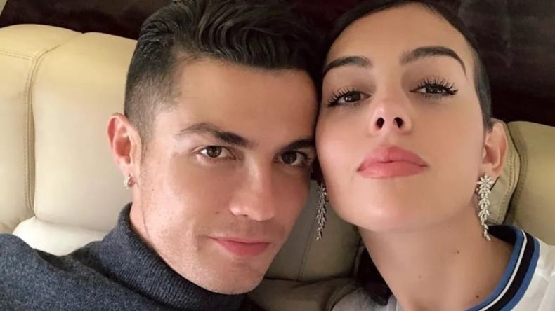Georgina Rodríguez sorprendió a Cristiano Ronaldo con un lujoso Rolls Royce.