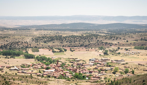 Teruel es una provincia de Aragón, España, donde Peracense busca atraer nuevos residentes para mantener activos sus servicios esenciales.