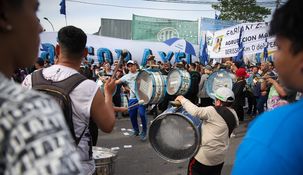 Axel Kicillof encabezó un acto en Berisso con una gran convocatoria.