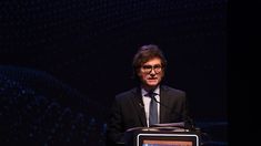 El libertario reivindicó la tería de los dos demonios