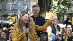 Silvia Lospennato junto a Mauricio Macri. Silvia Lospennato junto a Mauricio Macri.