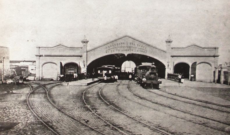 Salida de los trenes de la estación Parque.