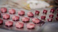 Se aprobó un medicamento oral para tratar el Covid-19. Se aprobó un medicamento oral para tratar el Covid-19.