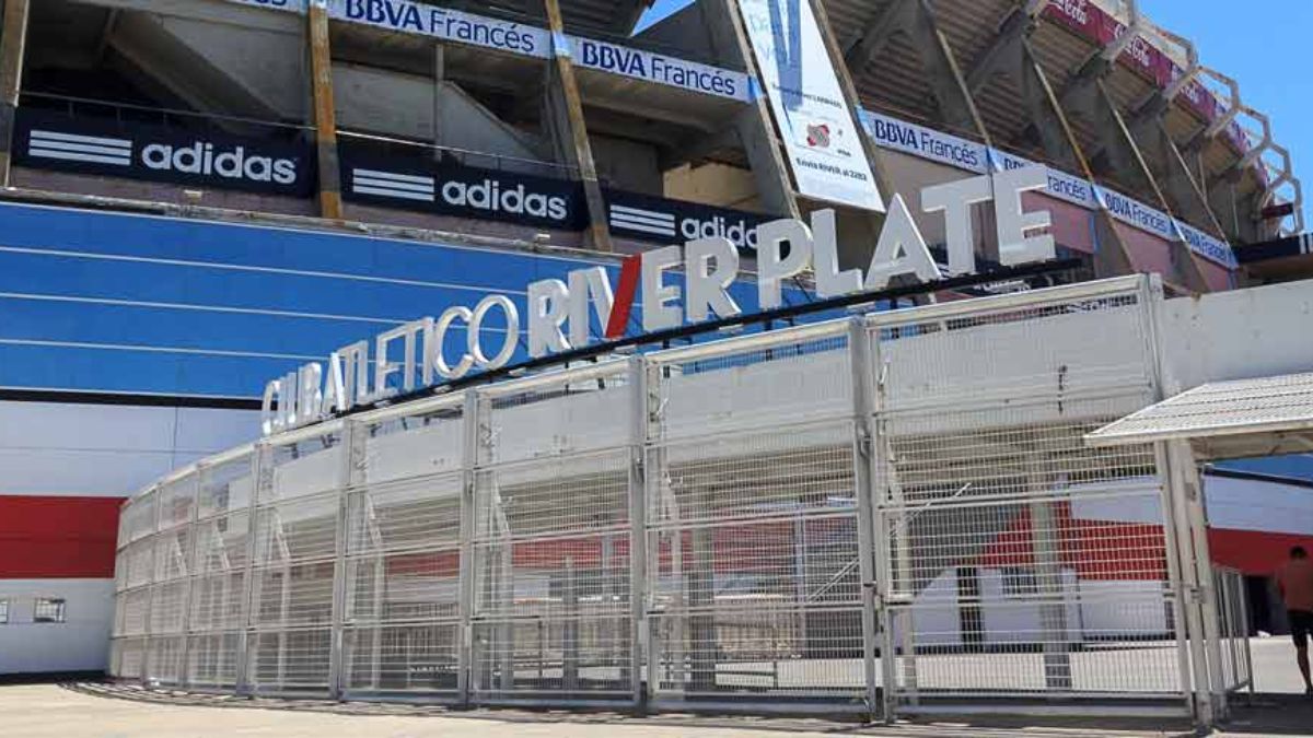 Hug to Bahia: River Plate Campaign Collects Aid for Bahía Blanca