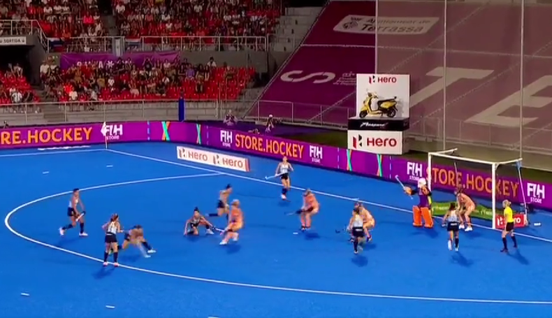 Agustina Gorzelany marcó el 1-3 para Las Leonas en la final del mundo.
