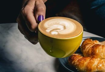 El café de especialidad acompaña las vacaciones 2026 en la Costa Atlántica.
