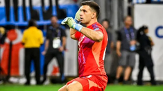 Es algo natural. No pienso en ello, simplemente lo hago, afirmó el Dibu Martínez sobre su comportamiento. Es algo natural. No pienso en ello, simplemente lo hago, afirmó el Dibu Martínez sobre su comportamiento.