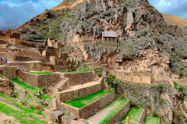 El hecho ocurrió en el parque arqueológico Ollantaytambo, del Machu Picchu, Perú. 