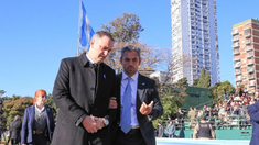 Martín Menem junto a Manuel Adorni.