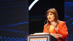 El segundo debate presidencial se lleva a cabo en la Facultad de Derecho de la Universidad de Buenos Aires.&nbsp;