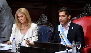 Axel Kicillof junto a Verónica Magario.