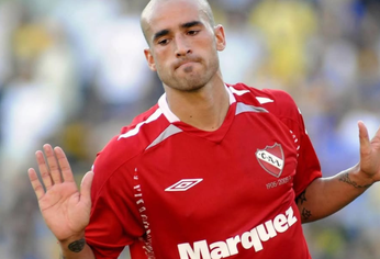 Leonel “Toti” Ríos debutó en Independiente siendo adolescente y rápidamente se destacó.
