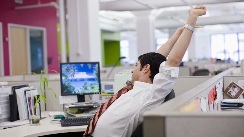 En el trabajo, será fundamental abordar los conflictos internos de manera proactiva, sin olvidar nunca la salud mental.