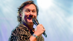 El intérprete contó cómo hace para mantenerse activo y vital más allá de la edad. El intérprete contó cómo hace para mantenerse activo y vital más allá de la edad.