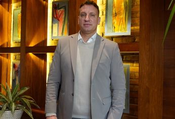 Maxi López deberá enfrentar una contrademanda se su exinquilina. Maxi López deberá enfrentar una contrademanda se su exinquilina.