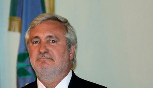 Julio Conte Grand. Julio Conte Grand.