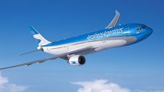 Aerolíneas Argentinas advirtió que los vuelos de este lunes podrían cambiar de horario Aerolíneas Argentinas advirtió que los vuelos de este lunes podrían cambiar de horario