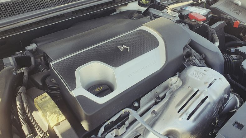 Motor turbo nafta 1.6 litros Puretech (225 cv 300 Nm)