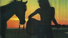 Militta Bora posa provocativa: ¿Por qué habría de ponerme colorada al mostrar mi cuerpo? Militta Bora posa provocativa: ¿Por qué habría de ponerme colorada al mostrar mi cuerpo?