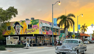 El centro está en la mundialmente famosa Southwest 8th Street, más conocida como Calle Ocho.