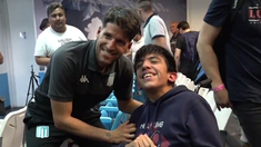Sebastián Grazzini en su reencuentro con Santiago Lovaschi.