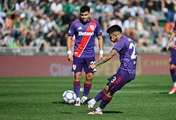 Thiago Almada convirtió su primer gol en River.