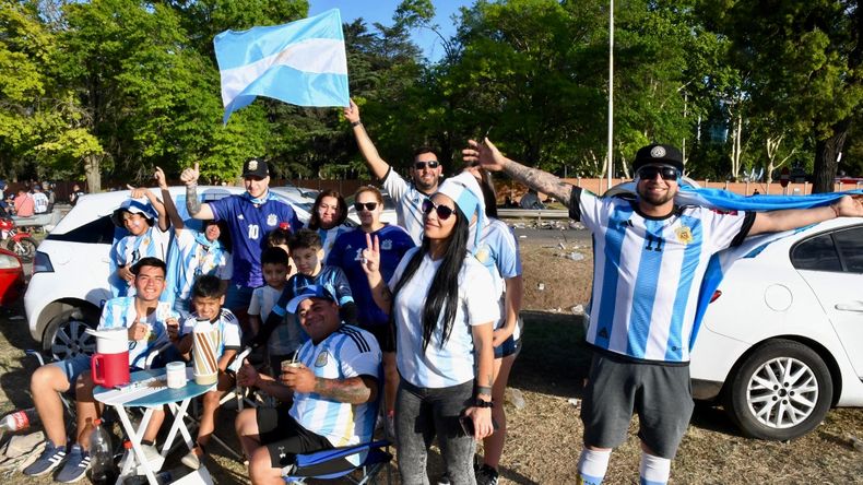 Cierran ambos sentidos de la General Paz por la caravana de la