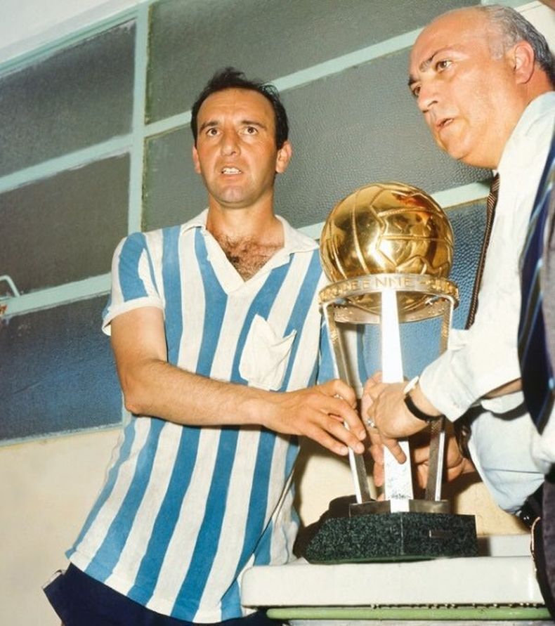 Con 34 años ganó la Copa Intercontinental contra Celtic de Escocia. 