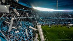 Caos y escandalo en la venta de entradas de Racing para la final de la Copa Sudamericana Caos y escandalo en la venta de entradas de Racing para la final de la Copa Sudamericana