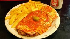 Bellagamba ofrece una experiencia culinaria especial gracias a las porciones de sus platos, sus precios y la decoración de su ambiente. Bellagamba ofrece una experiencia culinaria especial gracias a las porciones de sus platos, sus precios y la decoración de su ambiente.