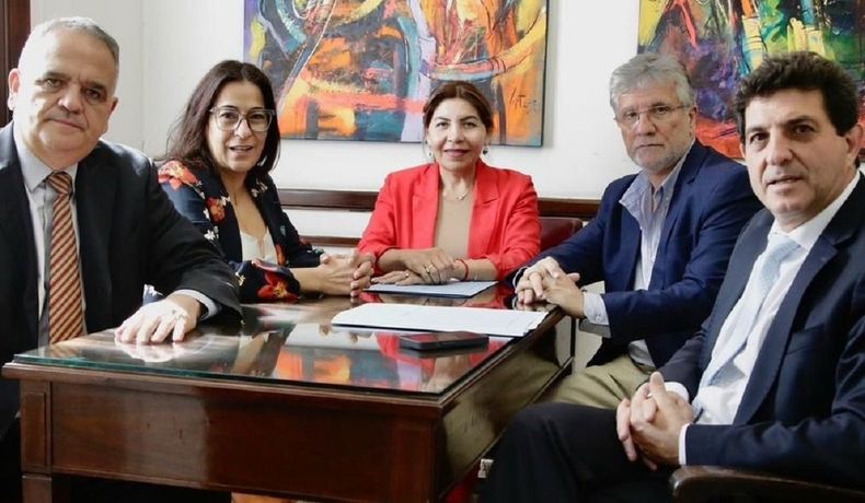 Guillermo Andrada, Carolina Moisés y Sandra Mendoza conformaron Convicción Federal.