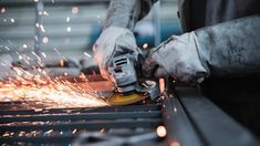 Datos del Indec: en junio la producción industrial cayó un 1,2% mensual Datos del Indec: en junio la producción industrial cayó un 1,2% mensual