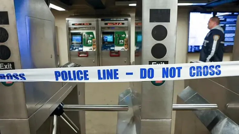 Tiroteo masivo en el subte de Nueva York: una persona murió y cinco resutaron heridas