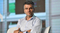 Juanchi Zabaleta se pondrá un taller mecánico que se llamará Los Patos luego de dejar la intendencia de&nbsp;Hurlingham