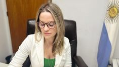 La legisladora cruzó a los integrantes de su partido.
