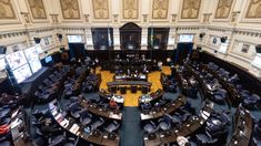 La Libertad Avanza definió a los presidentes de sus bloques de diputados y senadores bonaerenses.