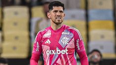 El auto de Agustín Rossi recibió cuatro disparos El auto de Agustín Rossi recibió cuatro disparos