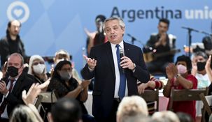 El Presidente anunció el bono en el Museo del Bicentenario. El Presidente anunció el bono en el Museo del Bicentenario.