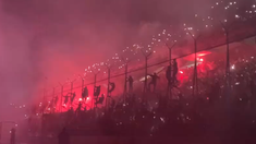 Liga Profesional: espectacular banderazo de Newells en la previa al clásico ante Rosario Central. Liga Profesional: espectacular banderazo de Newells en la previa al clásico ante Rosario Central.