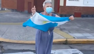 Cristina contó que los ladrones le pedían dólares mientras le pegaban. Cristina contó que los ladrones le pedían dólares mientras le pegaban.