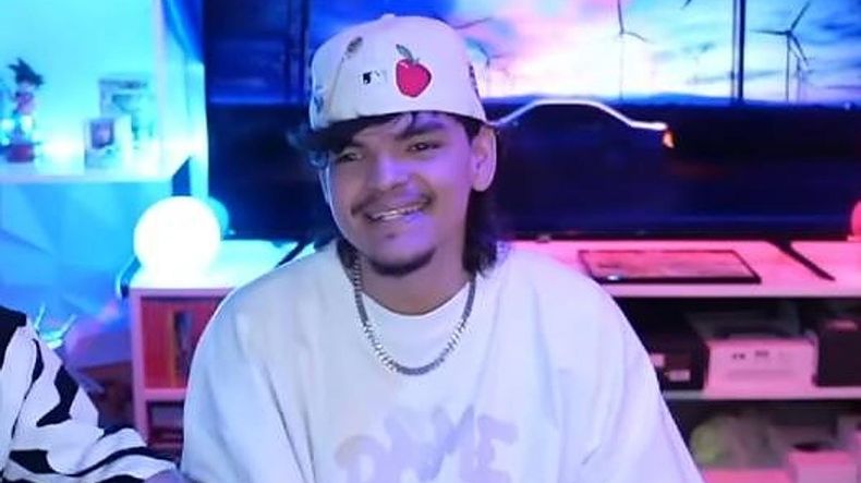 El Komanche, el reconocido streamer salvadoreño de 30 años.