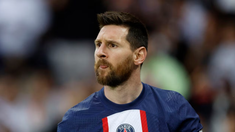 Lionel Messi busca su título despedida en el PSG en la Ligue 1. Lionel Messi busca su título despedida en el PSG en la Ligue 1.