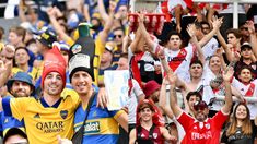 Los hinchas de Boca y River llenaron el estadio Mario Kempes. Los hinchas de Boca y River llenaron el estadio Mario Kempes.