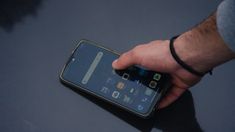 WhatsApp está trabajando para que sus usuarios puedan ocultar una información muy preciada. WhatsApp está trabajando para que sus usuarios puedan ocultar una información muy preciada.