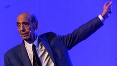 Arriazu es uno de los economistas más escuchados por el presidente Javier Milei. Arriazu es uno de los economistas más escuchados por el presidente Javier Milei.