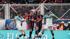 La Academia, con algunos suplentes, venció al Ciclón. La Academia, con algunos suplentes, venció al Ciclón.