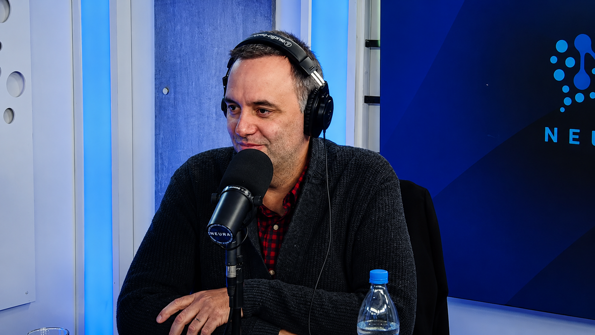 El palo de Manuel Adorni a varios periodistas en medio del escándalo: 