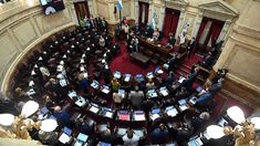 El 9 de diciembre juran los nuevos senadores. El 9 de diciembre juran los nuevos senadores.