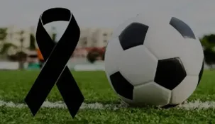 El técnico estaba trabajando con juveniles de su club cuando se descompensó y falleció.